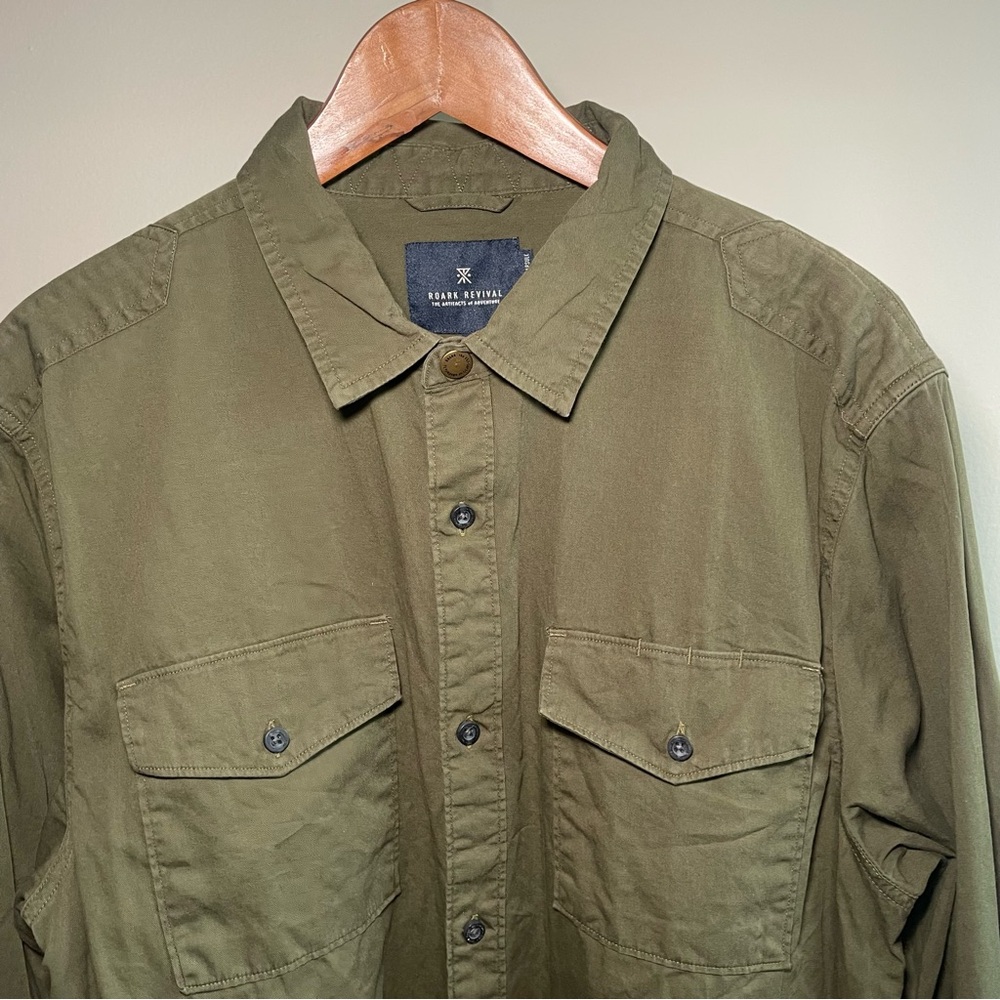 Roark Revival Green Button Down in XL
